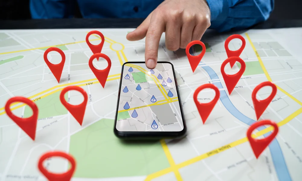 TomTom and Esri partner to deliver advanced location analytics