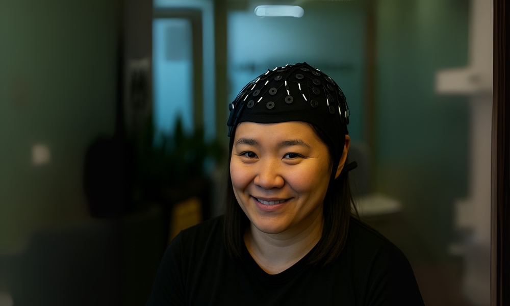 An AI-powered Thinking Cap