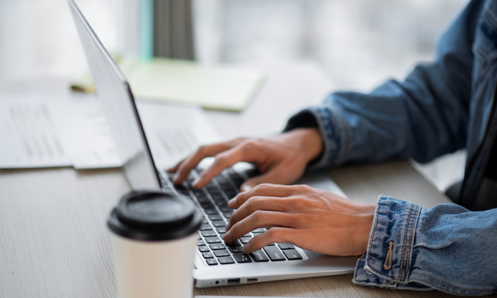 Digital Employee Experience (DEX)