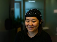 An AI-powered Thinking Cap