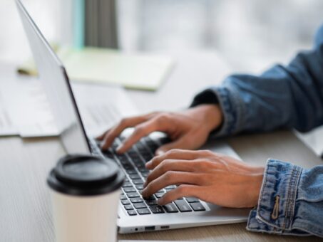 Digital Employee Experience (DEX)